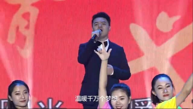 罗志强携《最美的人》唱响“浙江志愿之光”公益汇演