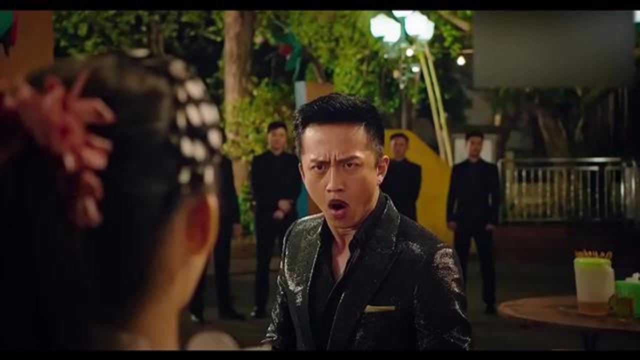 美人鱼邓超和美女飙高音不料胡子都飙掉了原来没胡子更帅