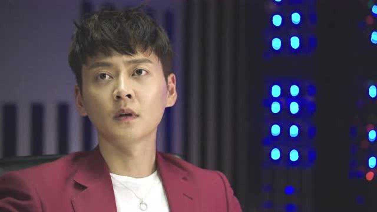 使徒行者3庞浩洋是彩虹糖五颜六色时装秀是个实锤的时尚男