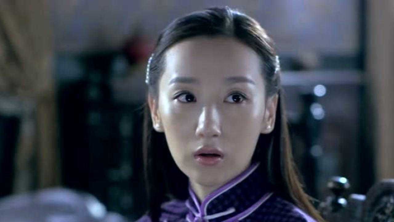 雪豹坚强岁月军校放假休息卫国去找陈怡没想到大门紧闭