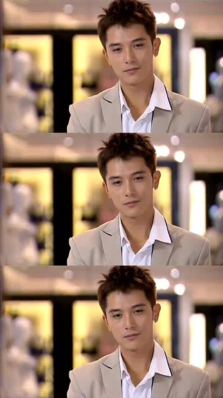 邱泽是真的帅小时候看爱情睡醒了感觉他帅得太直接了