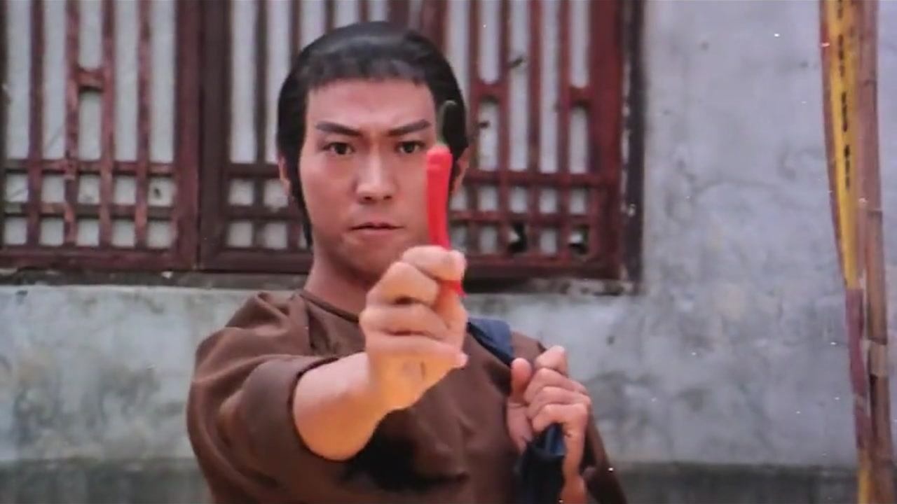 天师撞邪老电影很有感觉两人斗法