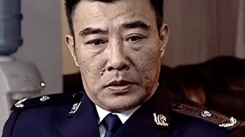 警中英雄:几次行动都扑空,丁局刘局怀疑问题出在冷赫男身上,那部手机?