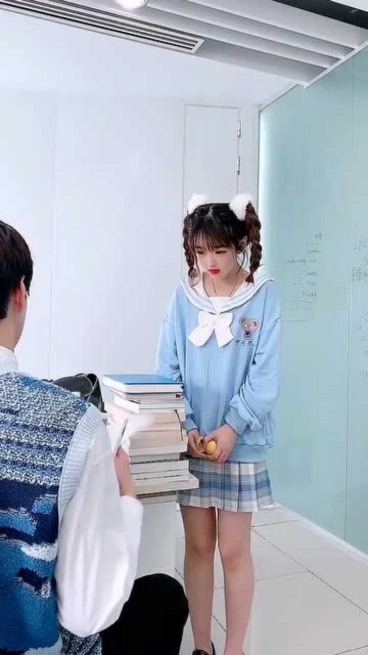 苏以澈长本事啦,竟然凶朵朵?