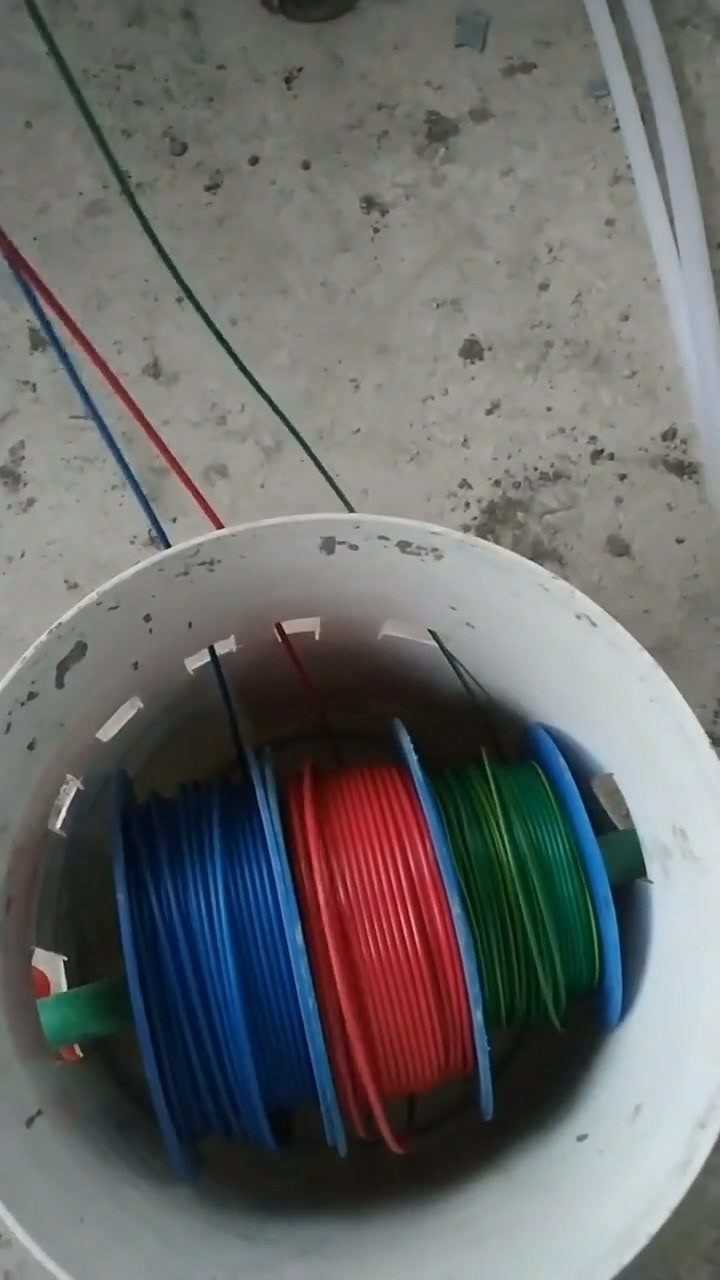 电工自制放线器,好用