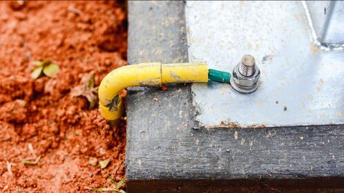 农村家里没有地线经常漏电怎么办老师傅教你自己做一根接地线