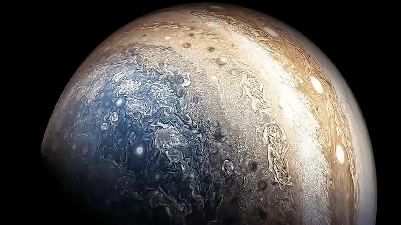 科普木卫三拥有氧气和海洋的星球它是否存在生命呢