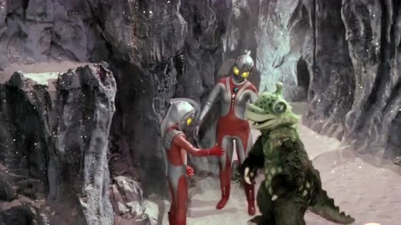 泰罗奥特曼:小泰罗和怪兽阿德起冲突,在奥特之母的帮助下道歉