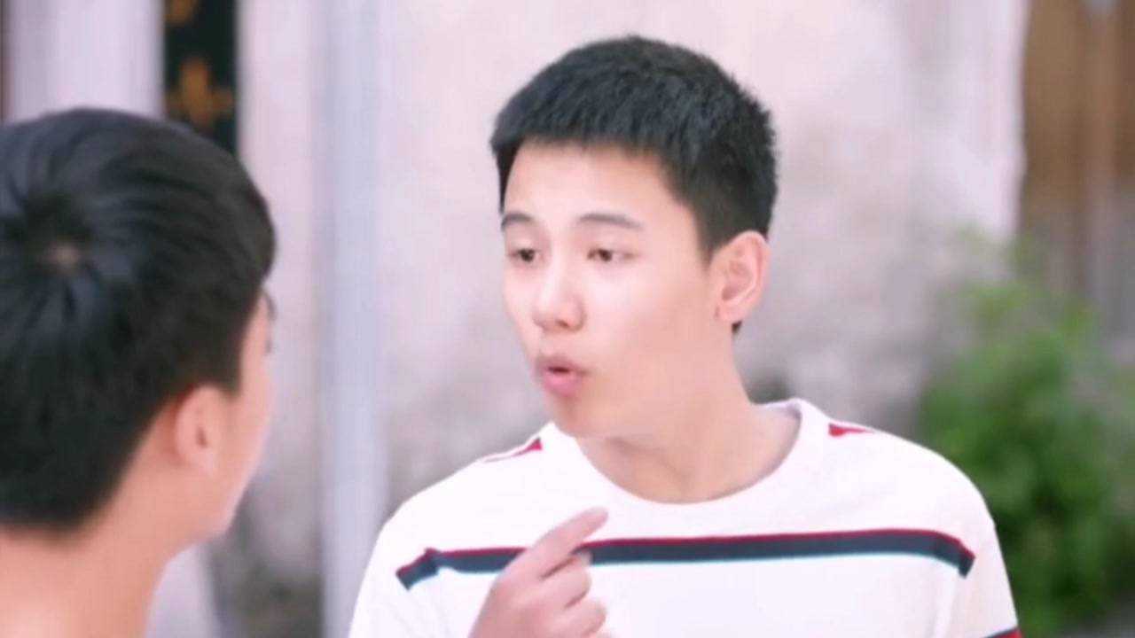 《原来你还在这里》父母亲情_《原来你还在这里》胡先煦李兰迪上演怦然心动。看完少年版的程铮_电视剧_高清完整版视频在线观看_腾讯视频