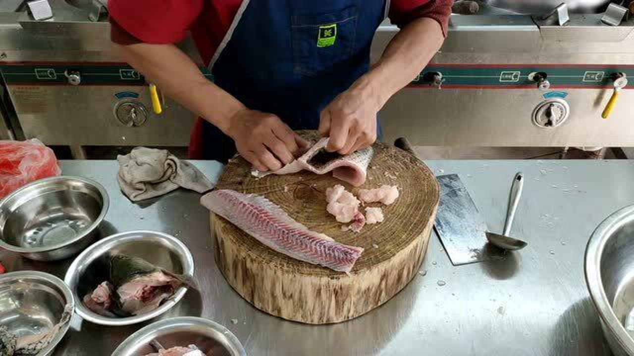 广东名菜"菜远炒鱼球"教程详细