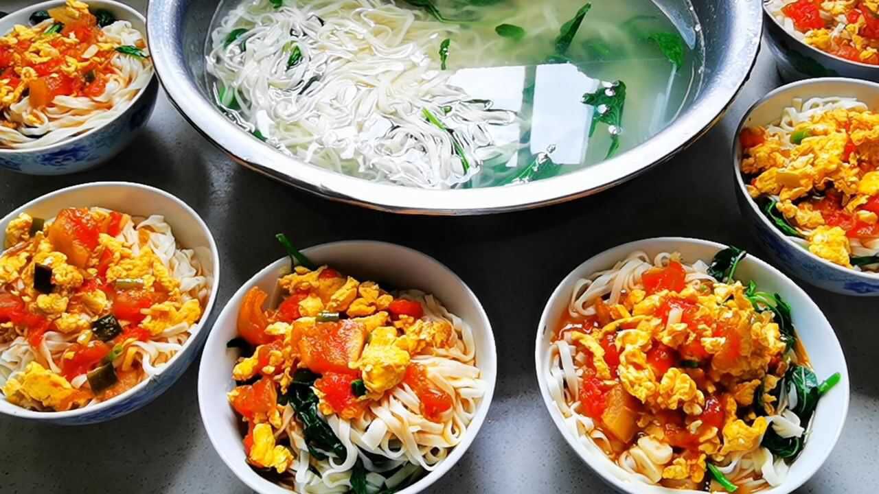 河南人最爱的捞面条,做法简单,味道鲜美,孩子吃了一大碗_高清1080P在线观看平台_腾讯视频