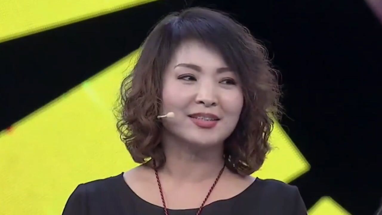 门当户对短发美女来相亲谁料主持人只为她而来带着满满诚意