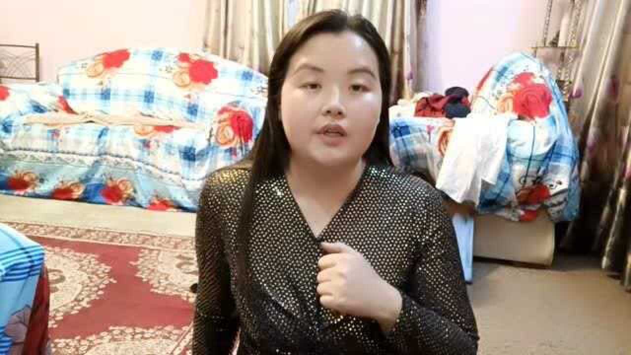 小白在尼泊尔锤小伟,小伟被举报的真相