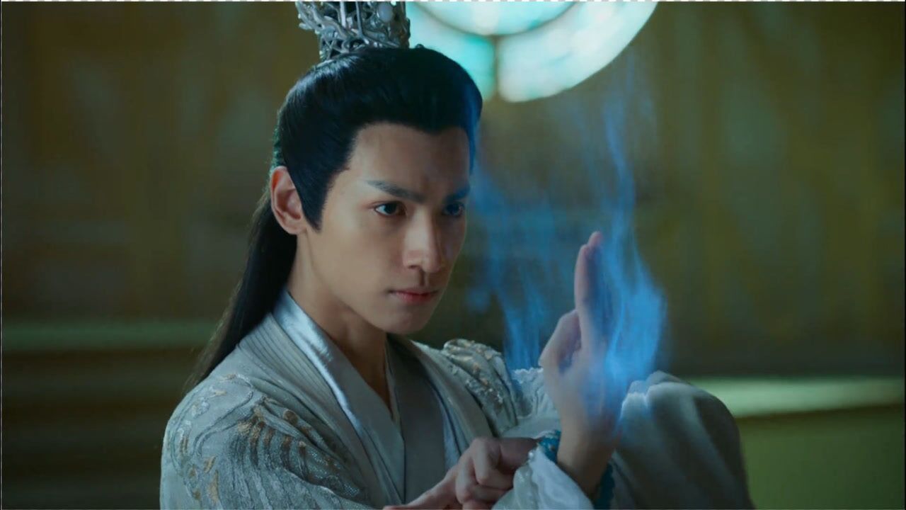 《香蜜沉沉烬如霜》第61集02:失去锦觅的润玉彻底黑化,竟用真身吞穷奇