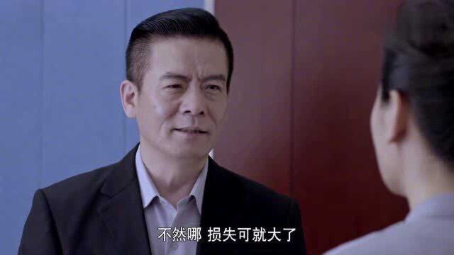 乡亲:县长拿着鸡毛当令箭,一小时提拔一位局长,女书记都看傻眼!