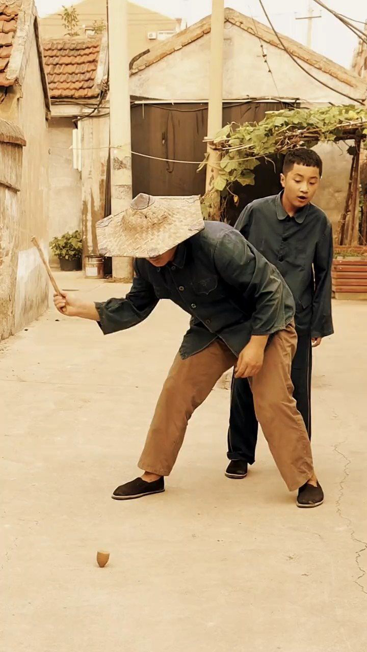 8090年代玩过的打陀螺还有谁记得啊?