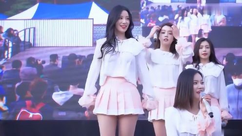 韩国啦啦队美女短裙热舞美到极致，赛场上的一道亮丽风景！