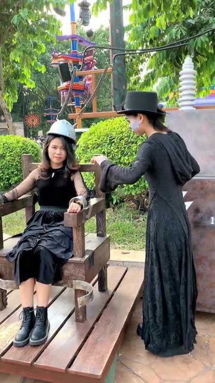 体验景区的电刑_高清1080P在线观看平台_腾讯视频