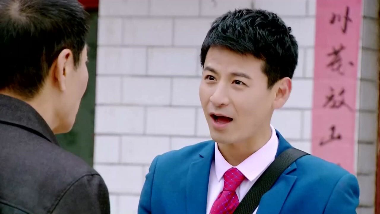 苦乐村官:老支书与万喜的母亲把万喜骗回到红祥村,并强行授予他村主任