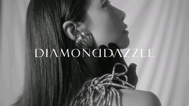 宋茜x DIAMOND DAZZLE 2021夏季广告大片 展现从容优雅姿态