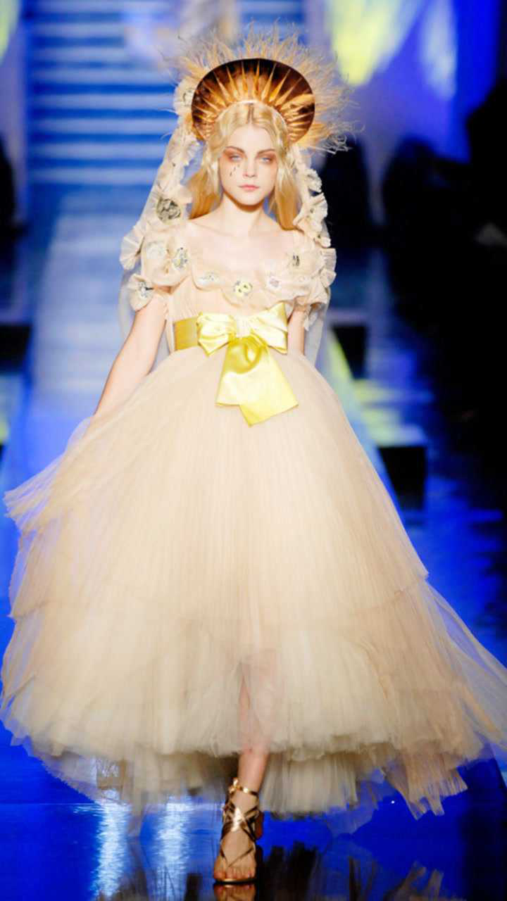 高缇耶2007春夏高定宗教主题圣母落泪