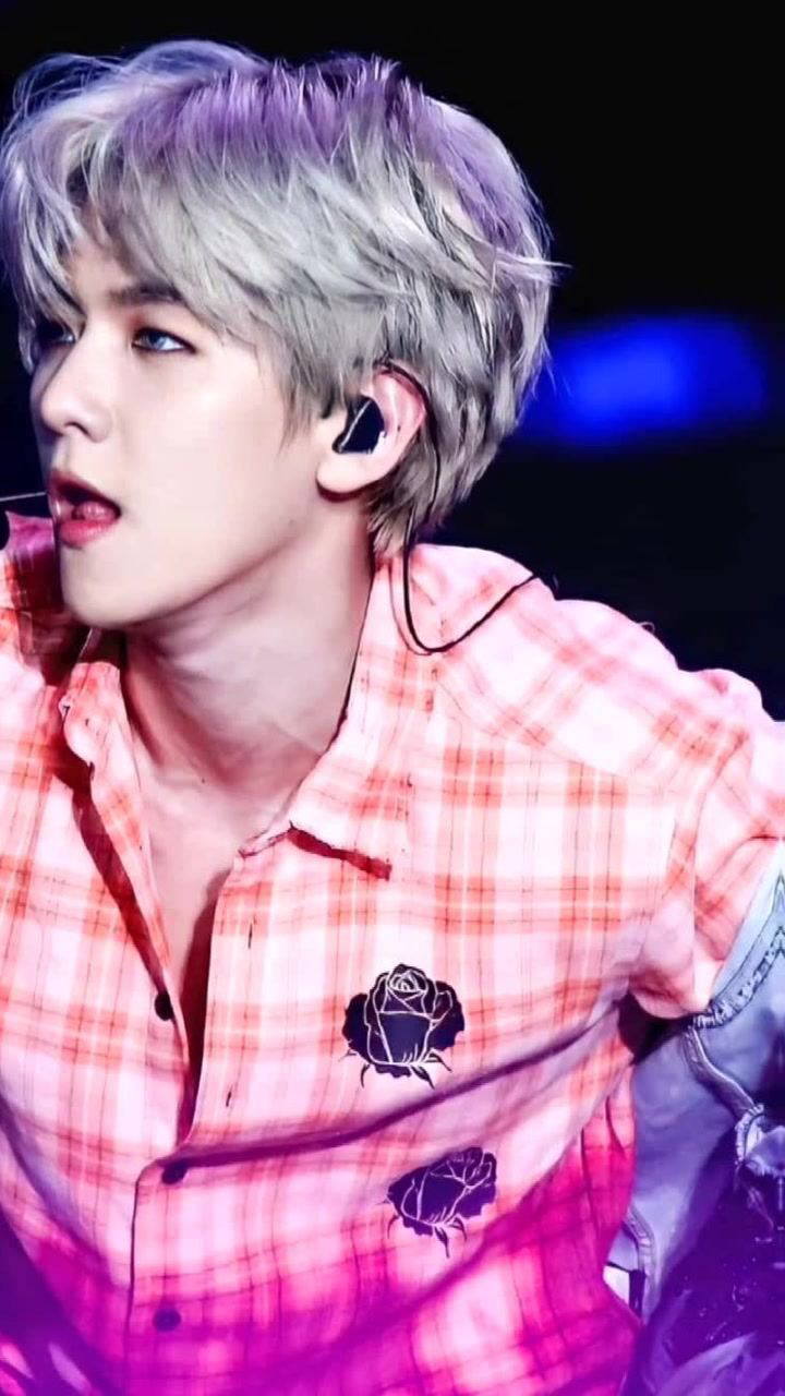 【边伯贤】伯贤的 stay up