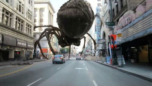 一部奇幻冒险电影《巨型蜘蛛王》，纽约出现大蜘蛛，开始大肆破坏