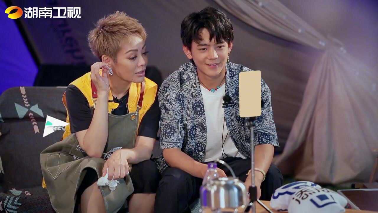 宁静丁真合唱藏语《敬酒歌》这也太好听了吧!