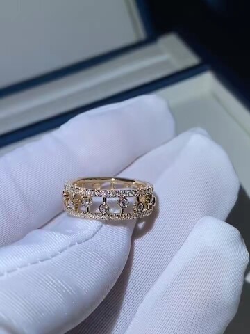 钻戒戴比尔斯音符女戒