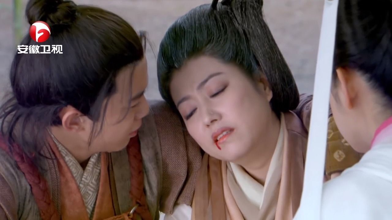 神雕侠侣:孙婆婆临死前托孤,让小龙女照顾杨过,一生一世不离弃