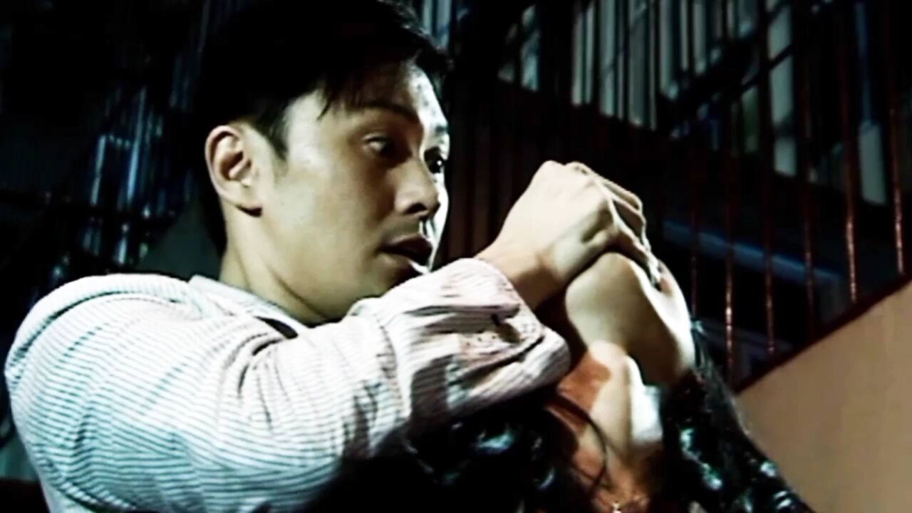 《读心专家》第二集,女子被指控犯了杀人罪,可其却狂笑不止!