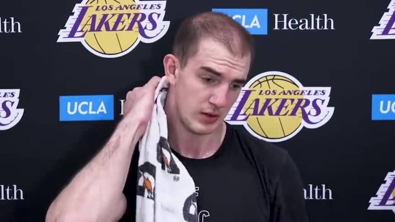 长得太着急了!卡鲁索秃顶像40岁大叔, p上头发后秒变湖人队草?