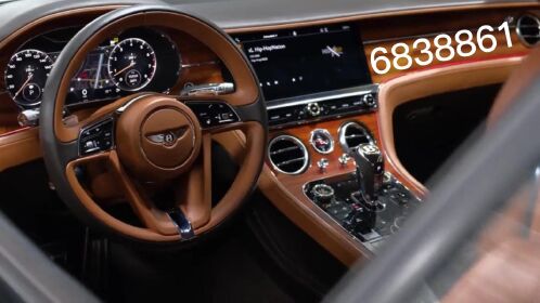 星力宾利九代大白豪华级汽车