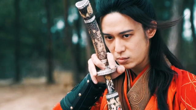 苏梦枕: 金风细雨红袖刀,英雄身在江湖岂能袖手旁观!