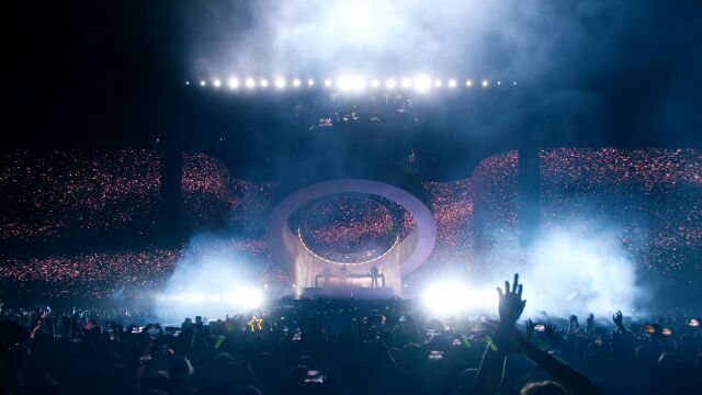 【野雅绫】Swedish House Mafia(feat.The Weeknd)Moth to A Flame Live from Coachella2022