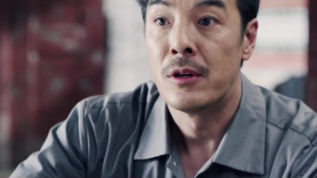 许大茂拉着两位大爷批斗傻柱,看见傻柱骂二大爷,太解气了