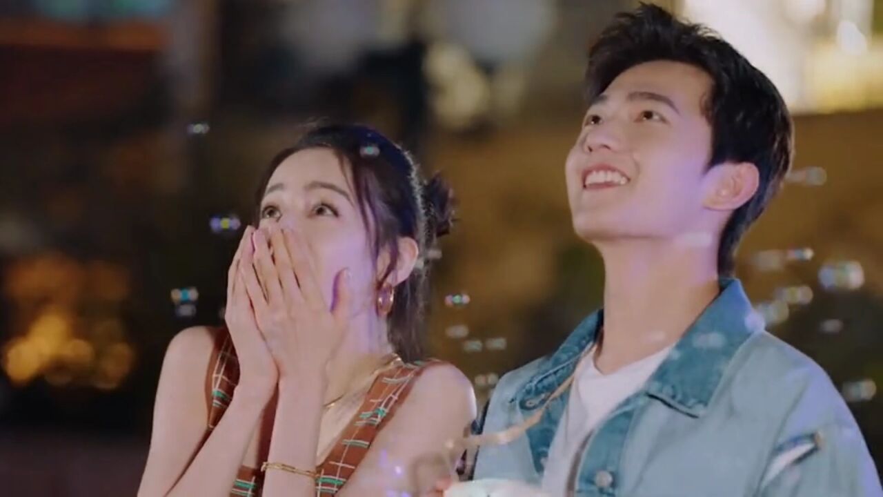 杨洋迪丽热巴荣耀夫妇七夕约会互拍vlog花絮彩蛋