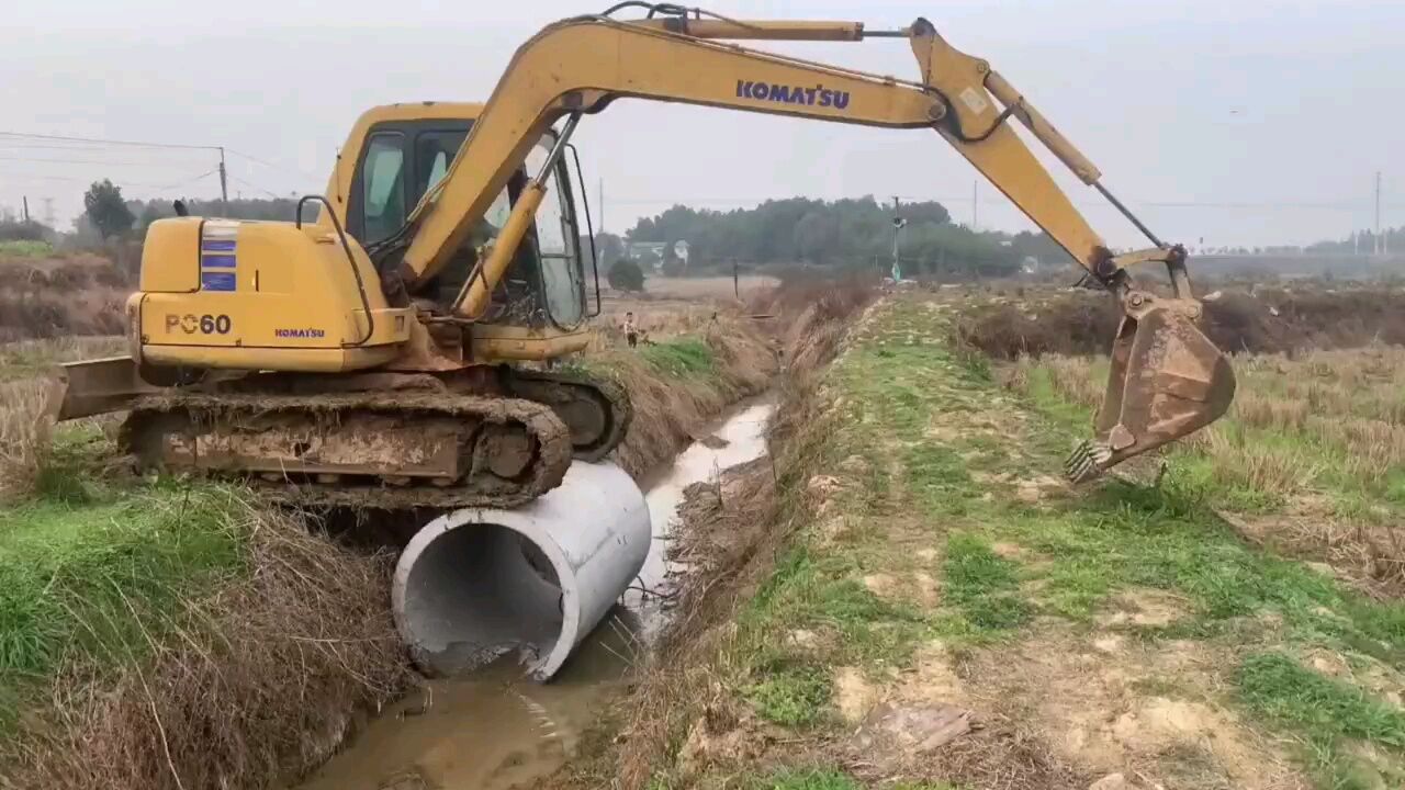 那些挖掘机师傅的神操作!同样是开挖机的,为何你们如此优秀_高清1080P在线观看平台_腾讯视频