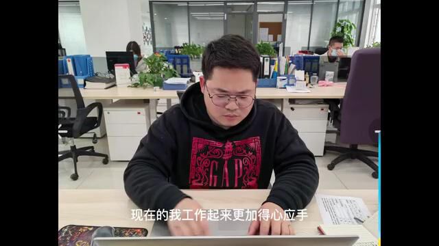 采购部罗运初