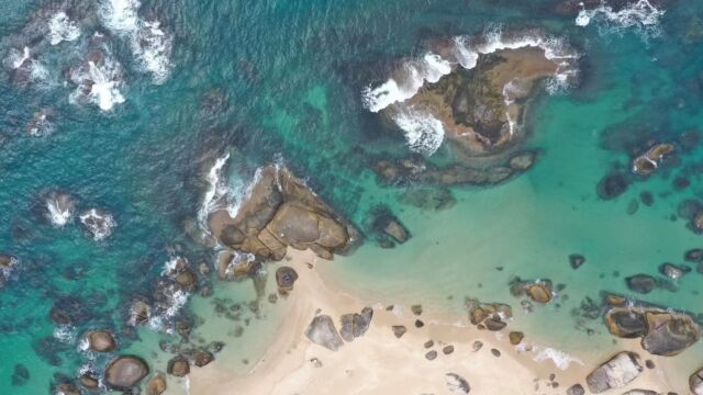 「天边的色彩」海天一线,淇水湾海岸的色彩交织