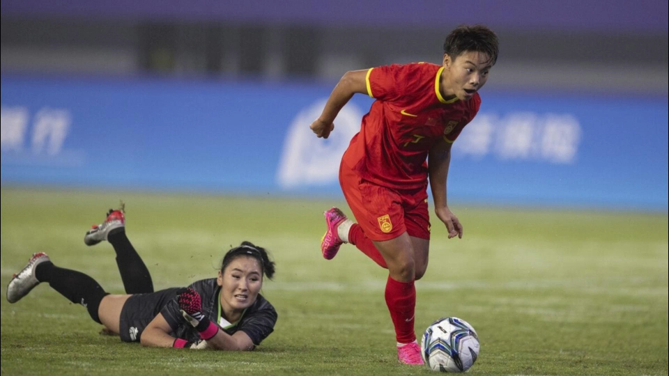 世界女足排名前30 q3503y4fthm_hz.jpg