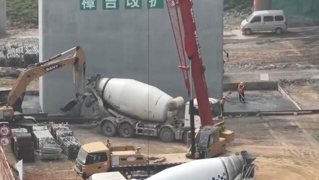 江西建设者坚守一线,加快推进工程建设