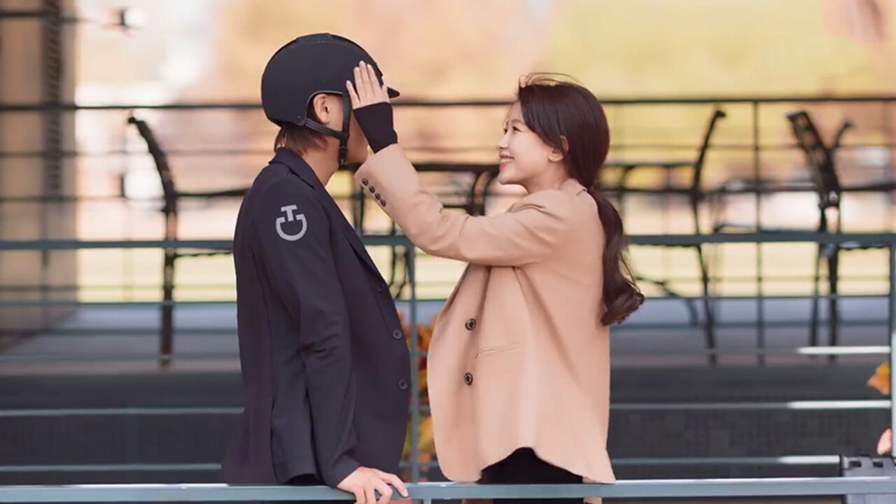 黄子韬新剧和孙怡演情侣!吻戏摸头杀好甜蜜,网友却说出戏嗑不动