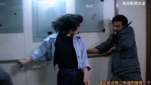 影视:越南黑帮赶尽杀绝，女警复仇血战杀手，拳拳到肉太爽了！