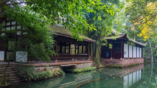 杜甫的诗《江村》借景抒怀 表现了诗人生活安宁后悠然自得的心情