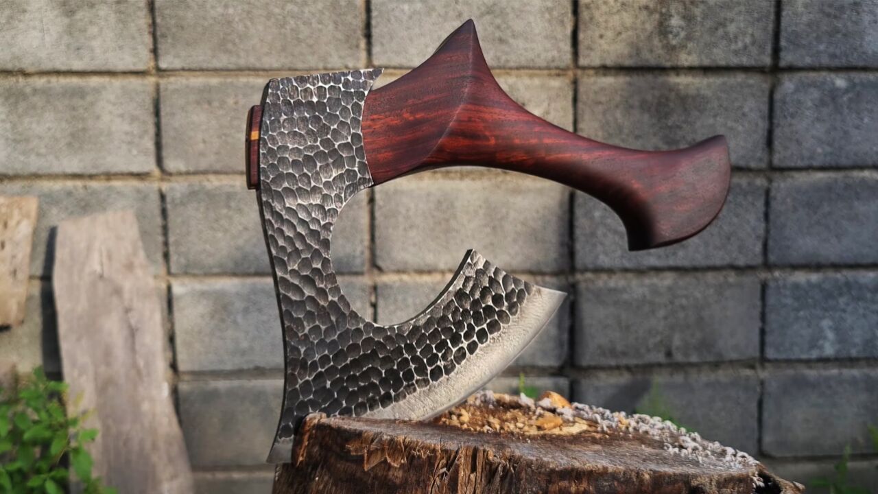 【短斧翻新 x 纯手工修】,野外用来切鸡肉的短斧