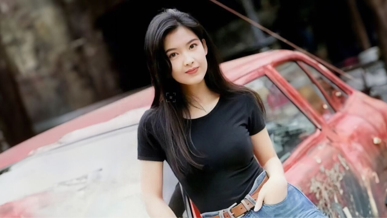 玉女掌门人周慧敏的经典老歌《痴心换情深》,是多少人的青春记忆