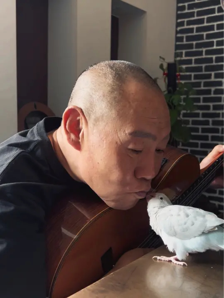 小鸟也喜欢音乐.#音乐人李杰