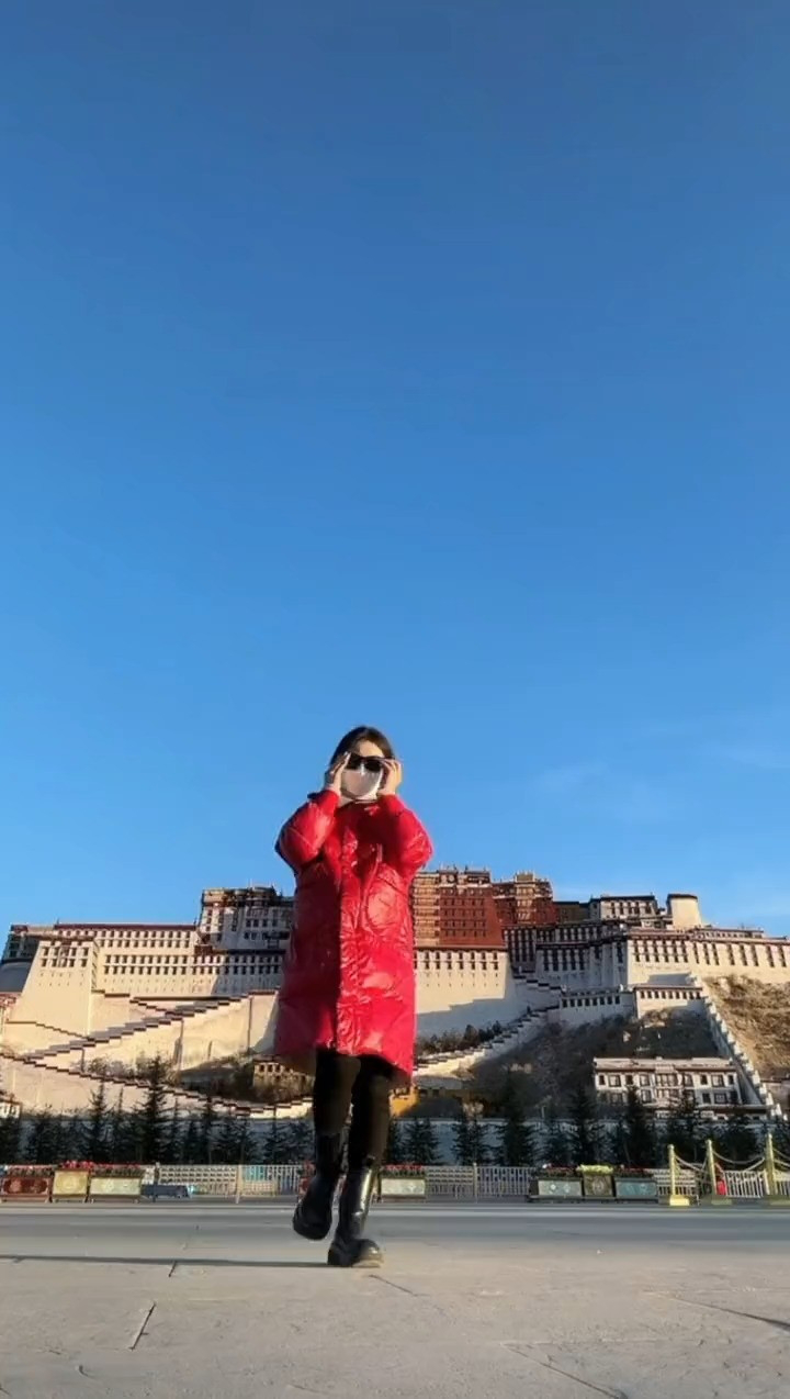 今天的女明猩全靠一口仙气吊着#缺舞伴