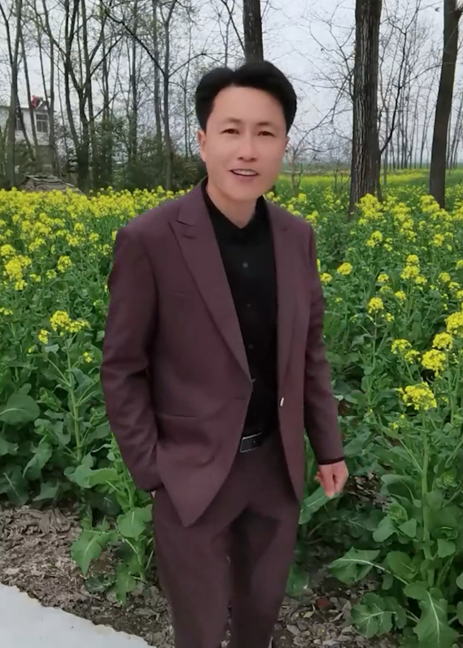 网红秀才曾被大妈举报欺诈51万警方双方达成和解